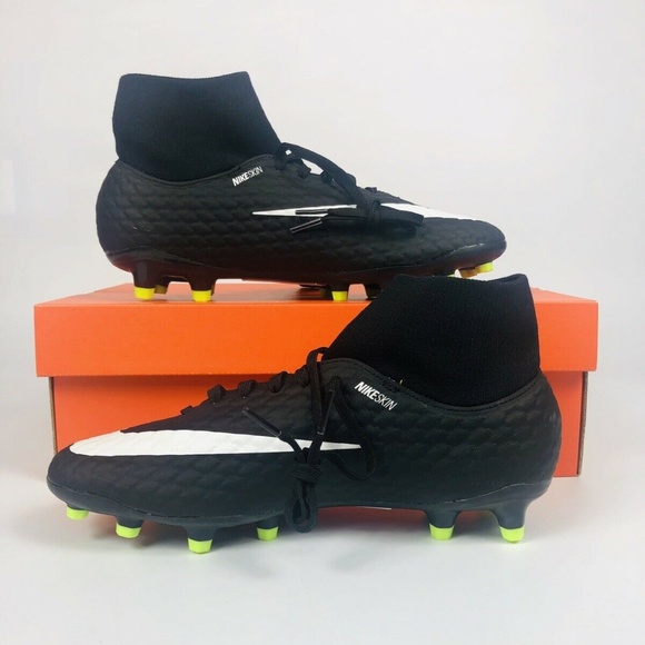 Nike Hypervenom Phelon 3 DF FG Soccer Cleats - Picture 2 of 6